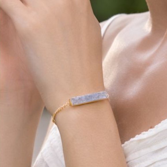 Myra Bag Jewelry - NWT Genuine Druzy BAR BRACELET